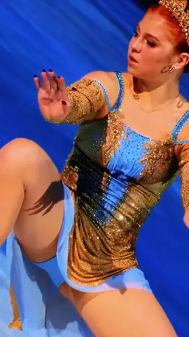 #creatorsearchinsights  Ice Queen. Quad Queen— Trusova’s reign #sashatrusova #alexandratrusova #cantilever #figureskating #IceSkating 