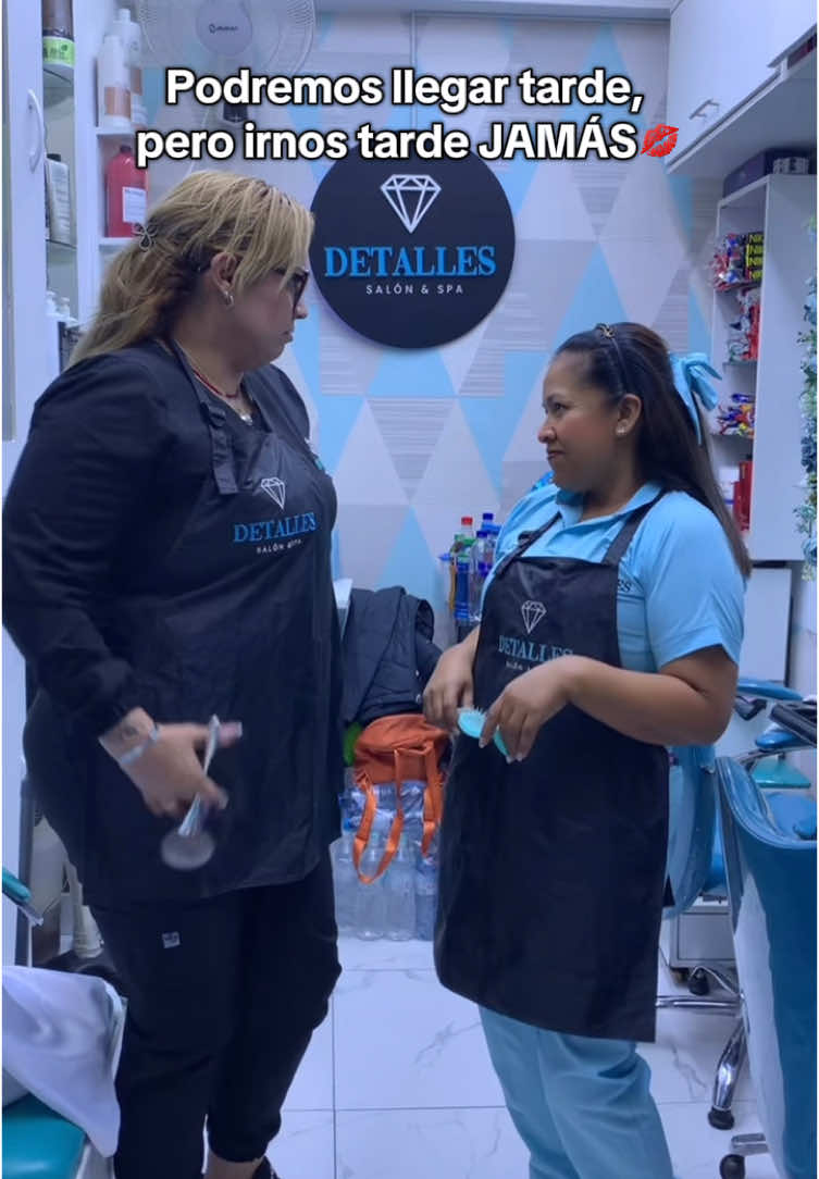 Ya saben como somos😂💙 #centrodelima #uñasacrilicas #lindo #laceado #cortedepelo #barriochino 