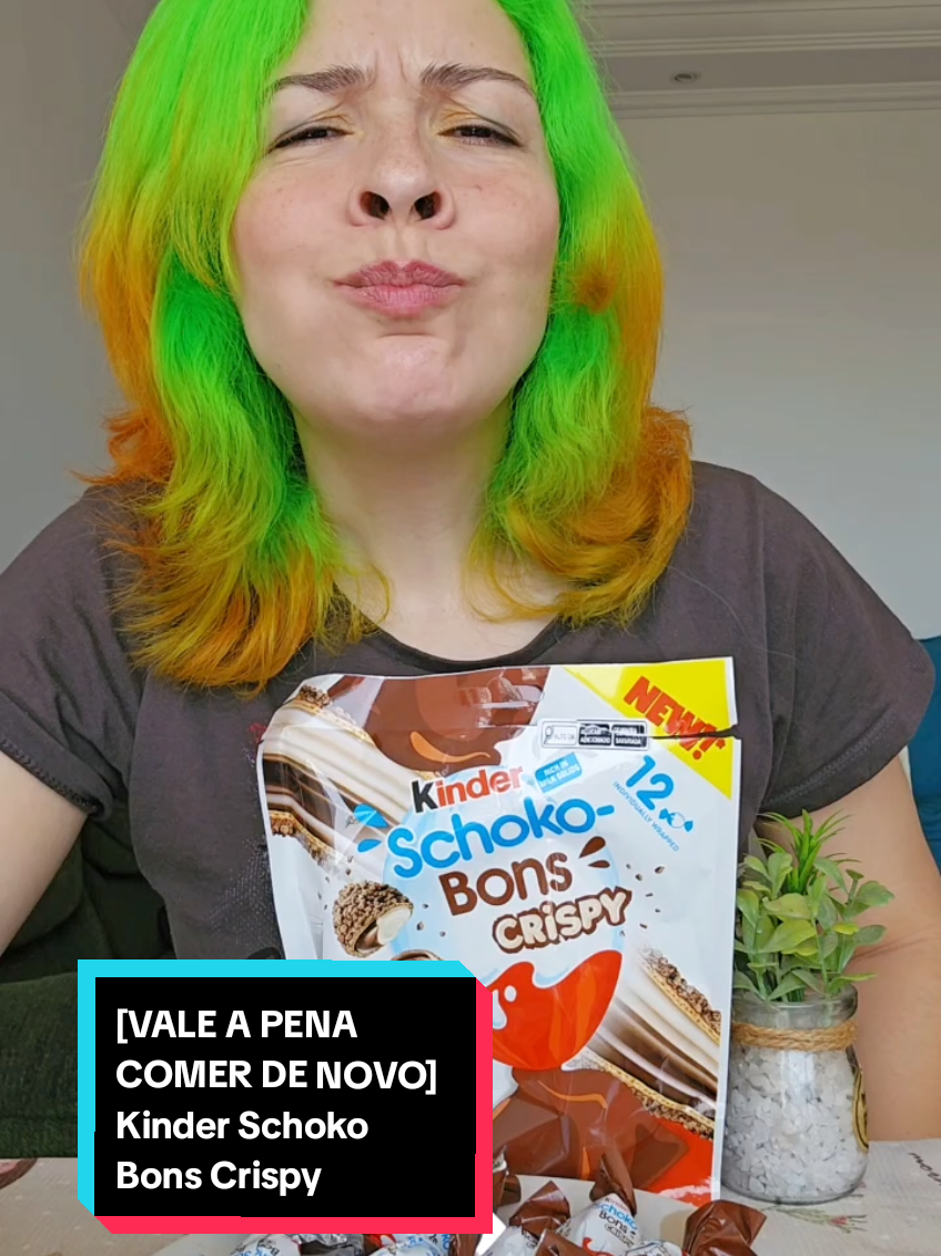 [Vale a pena comer de novo] Kinder Schoko Bons Crispy, amo demais!! 😍 R$ 29,99 -  67g no @Rickdocesoficial 💟 Cupom de desconto no site: KFD 