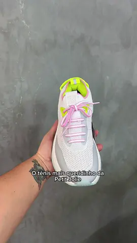 Tênis Petite Jolie ❤️ Solado Ultraboost  #tenis #tenispetitejolie #modafeminina #tendencias #avare #petitejolie @Petite Jolie 