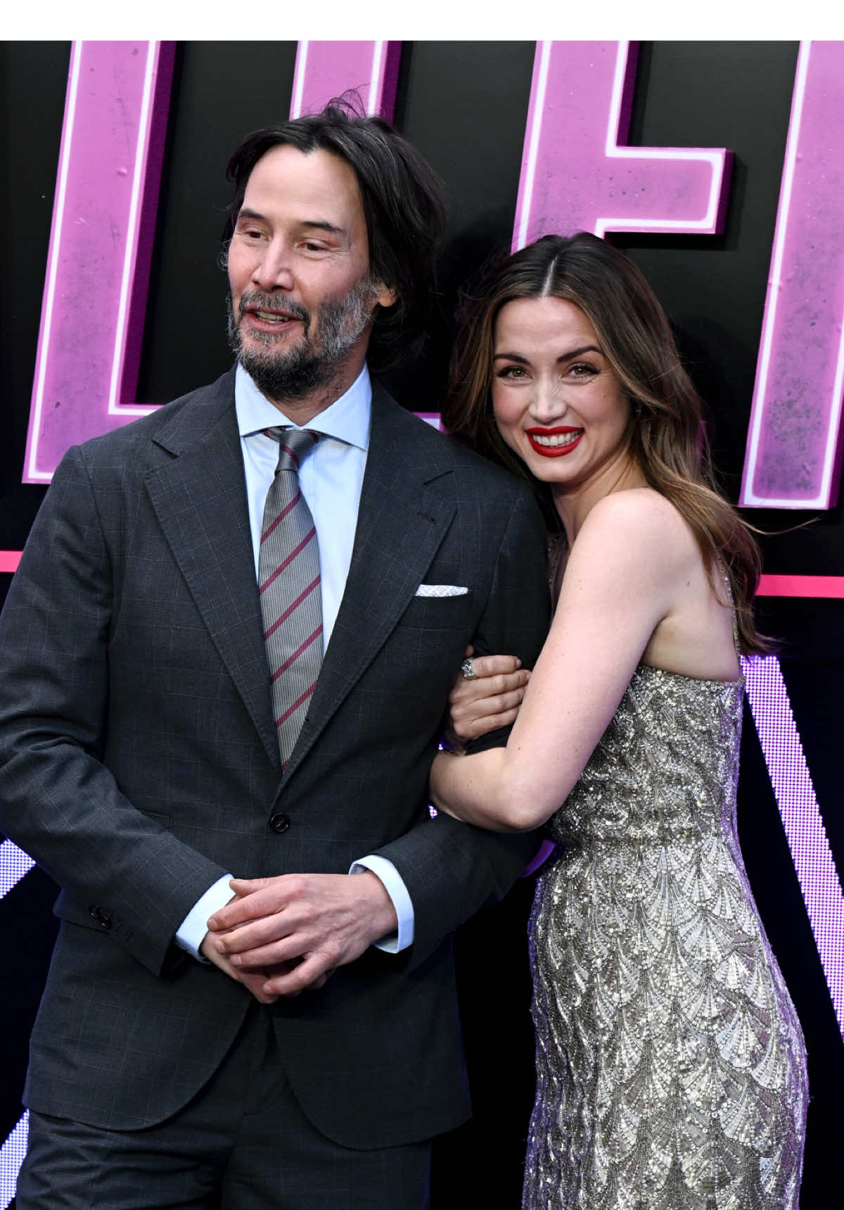 Keanu Reeves & Ana De Armas link arms for the world premiere of From the World of John Wick: Ballerina 🩰 #AnaDeArmas #KeanuReeves #Ballerina #JohnWick #FromtheWorldofJohnWickBallerina #FilmTok #MTVMovies 