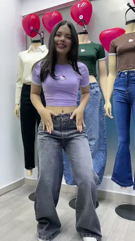 Straight high Rise.                                      Disponible en todas nuestras tiendas físicas.                                                                                                                     #highrise #jeanstiroalto #straightjeans #straight #gamarra #perceptionjeans #perception 