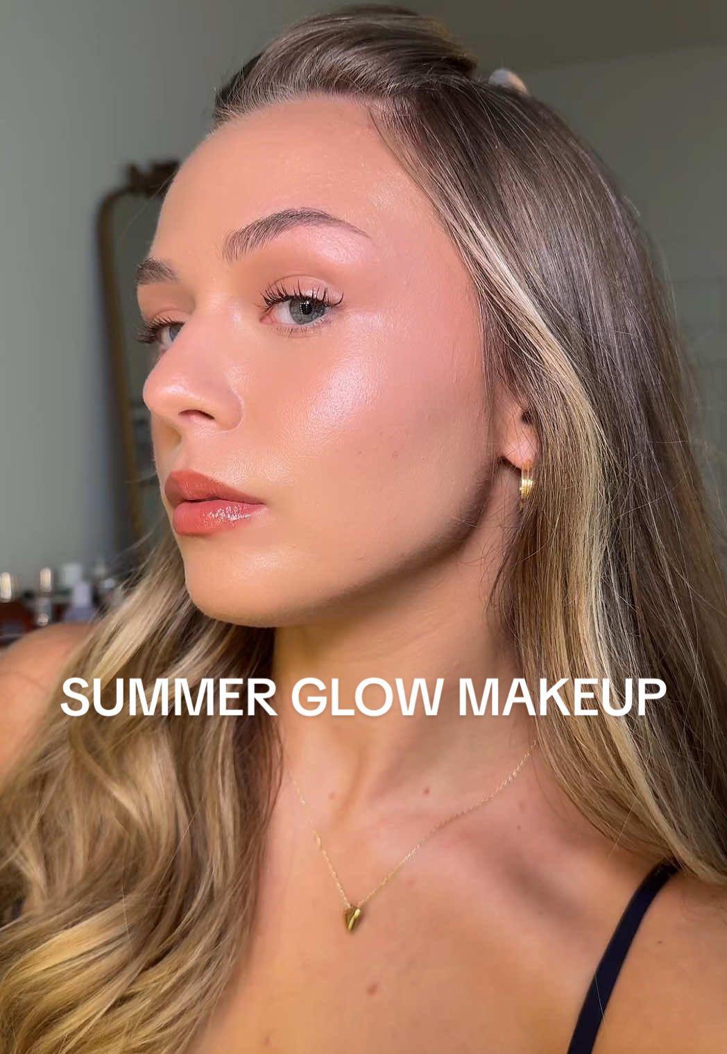 Okay the glow is insaneeee #summermakeup #glowymakeup #oilyskinmakeup #sweatproofmakeup #rembeauty @Colleen Rothschild Beauty @Iconic London @Haus Labs by Lady Gaga @Hourglass Cosmetics @rhode skin @makeupbymario @ONE SIZE BEAUTY @maccosmetics @Saie 