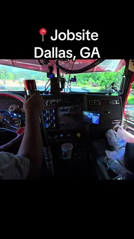 Hot Rock in Dallas, GA #kenworth #w900 #dumptruck #asphalt #paving #baldwinpaving #baldwin #roadwork #construction #pavinglife #atl #atlanta #kennesaw #dallas #ga #hotrock #blackgold #diesel #bigrig #roadtec #machineryequipment  #cat #caterpillar