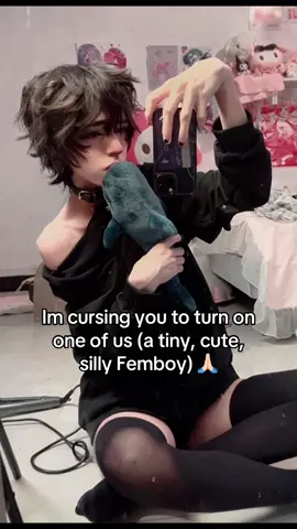 You CANT escape me vro 🙏🏻🙏🏻 #femboy #humor #meme #femenineboy #twink #femboyfriday #femboytiktok #femboymeme #femboi #makeuptutorial #assumptions 