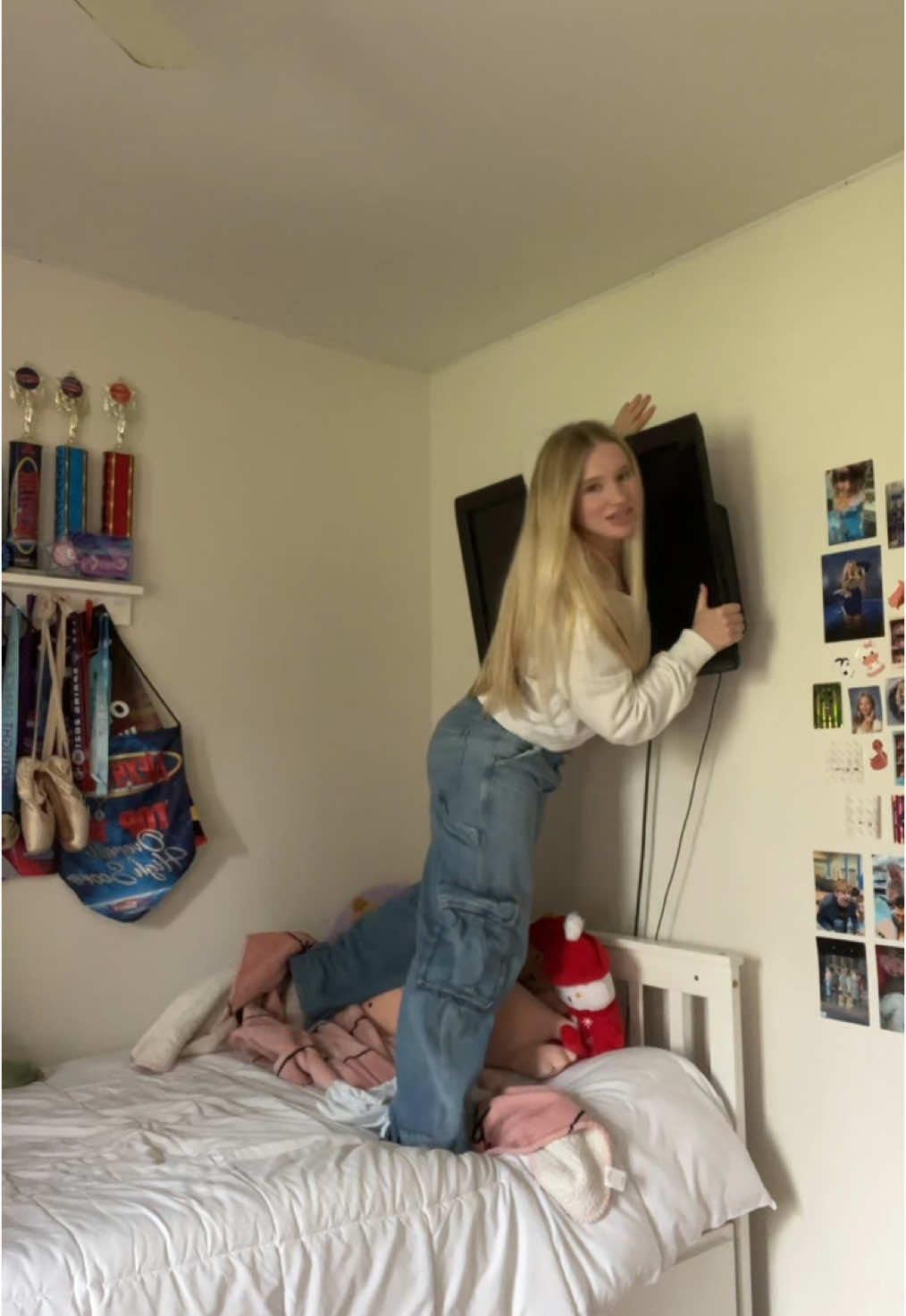 You LIEEDDDDD #fyp #fypp #foryou #fypage #foryoupage #fypシ #fypシ゚viral #viral #blowthisup #tiktok #tt #trend #trends #trending #funny #strangerthings #girl #blonde #lipsync #sound #lipsyncing #bored #meme 