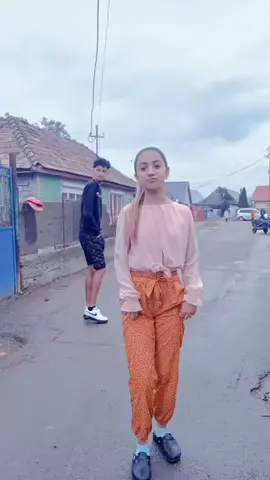 #keşfet #kesfet #romanhavası #dlux23 #romankizi❤️💃 