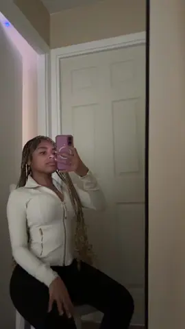 do yall like the color?😭😭