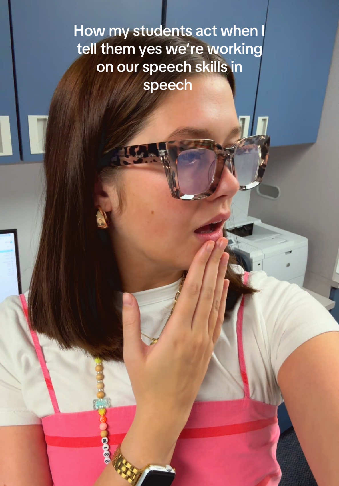 Like yes friend we still get to play don’t worry #fyp #slp #slplife #schoolbasedslp #elementaryslp #playtherapy #speech #speechtherapy #speechtherapist #slpsoftiktok #elementaryeducation #specialeducation #speechsession #teachersoftiktok #speechlanguagepathologist #speechlanguagepathology 