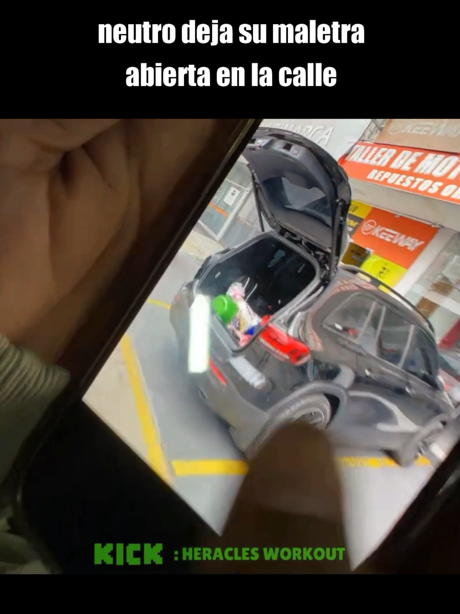se llevan todo #streaming #streamer #clips #clipviral #perú #kickclips #kick #heracles #viral_video #videoviral #random #humor #irl #clipsvirales  @heracles_workout @kongstreetworkout @neutroogg