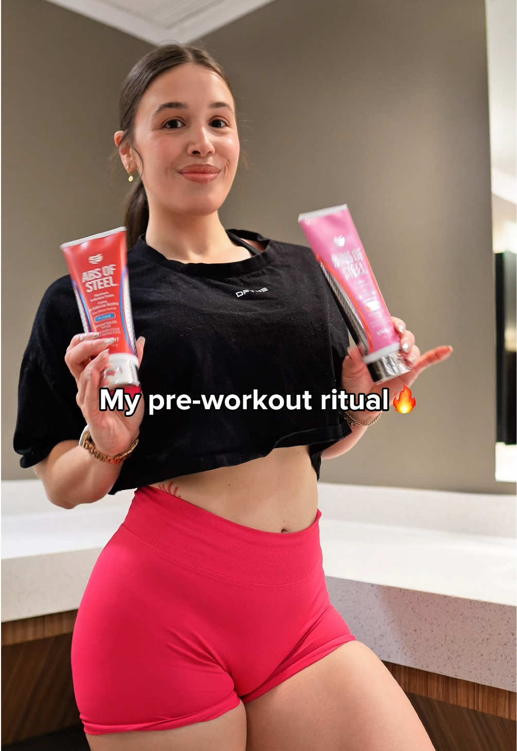 Summer cut is cuttinggg 😮‍💨🔥 And not to be that girl… but these topicals have been my little secret weapon while I’ve been leaning out!  You definitely feel the heat when they go on…like, she’s working lol 😅 Of course, it’s all paired with solid workouts & a healthy diet, but this gives it that extra mmhmm 👏 Don’t say I didn’t put you on 😌 #summerprep #cuttingseason #bodycareroutine #cellulitecream #abs #absofsteel #leaningout #skintightening #stretchmarkcream @steelfitusa 