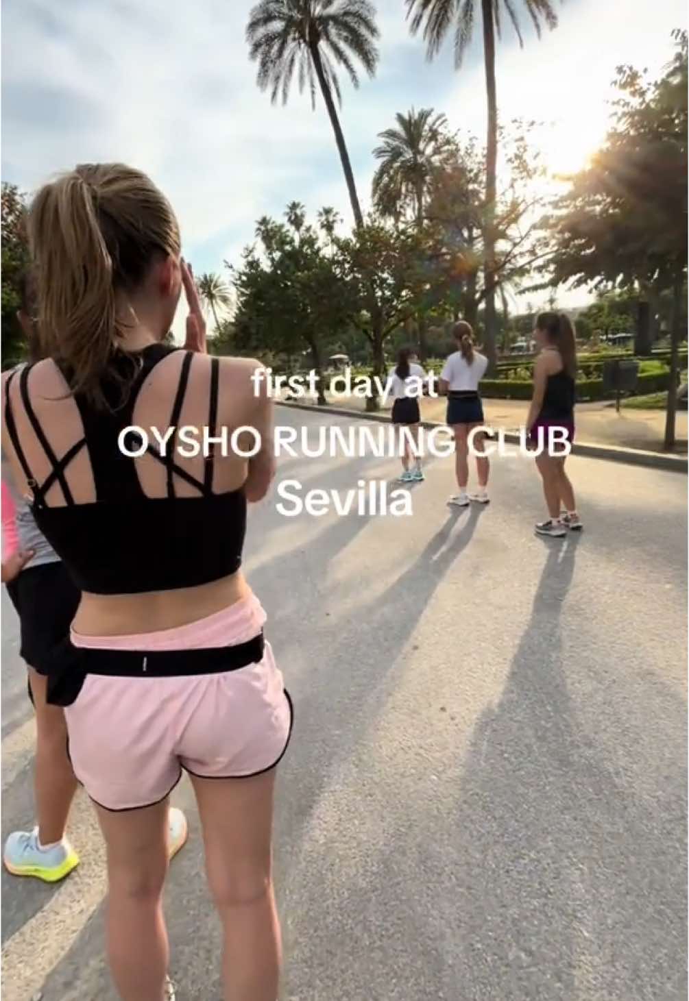 cómo harán las runner para grabarse mientras corren  #oyshorunningclub #sevilla #Running #fyp 