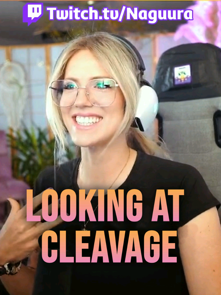 It's okay to look - sometimes! 😂