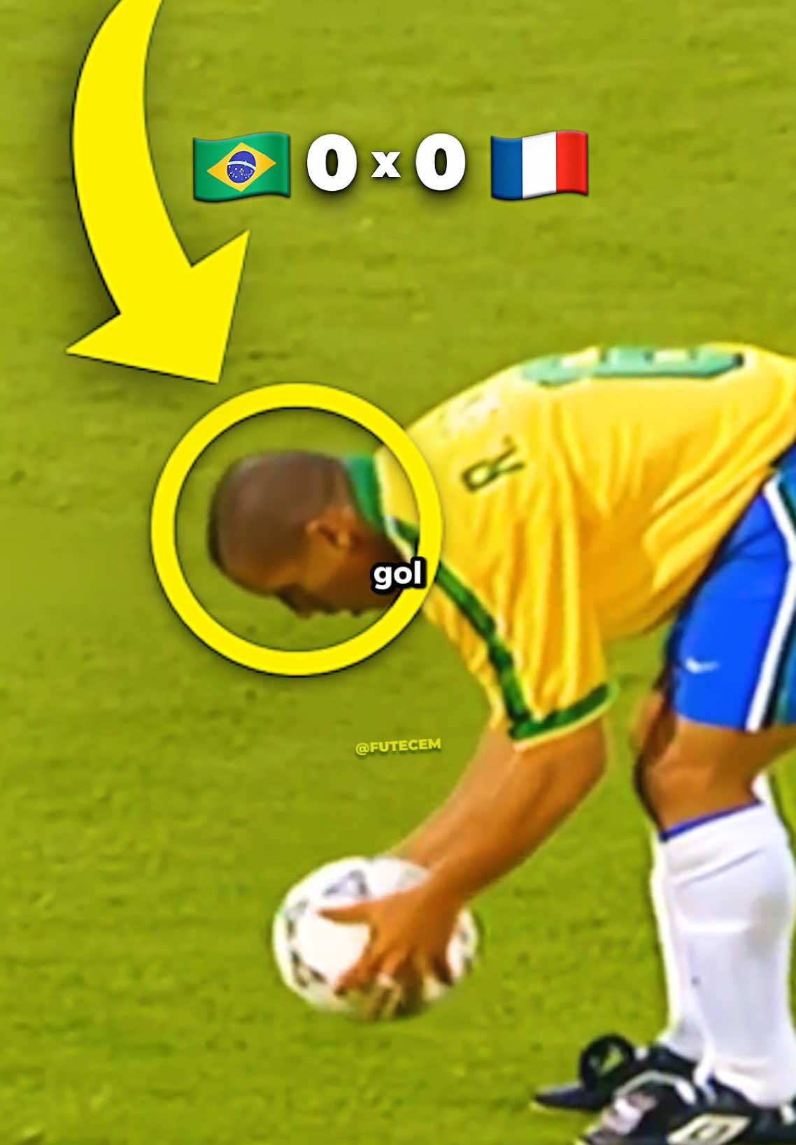 Nem a CIÊNCIA explica esse gol😱🔥🧪 #robertocarlos #brasil #selecaobrasileira #futecem #futecem2 
