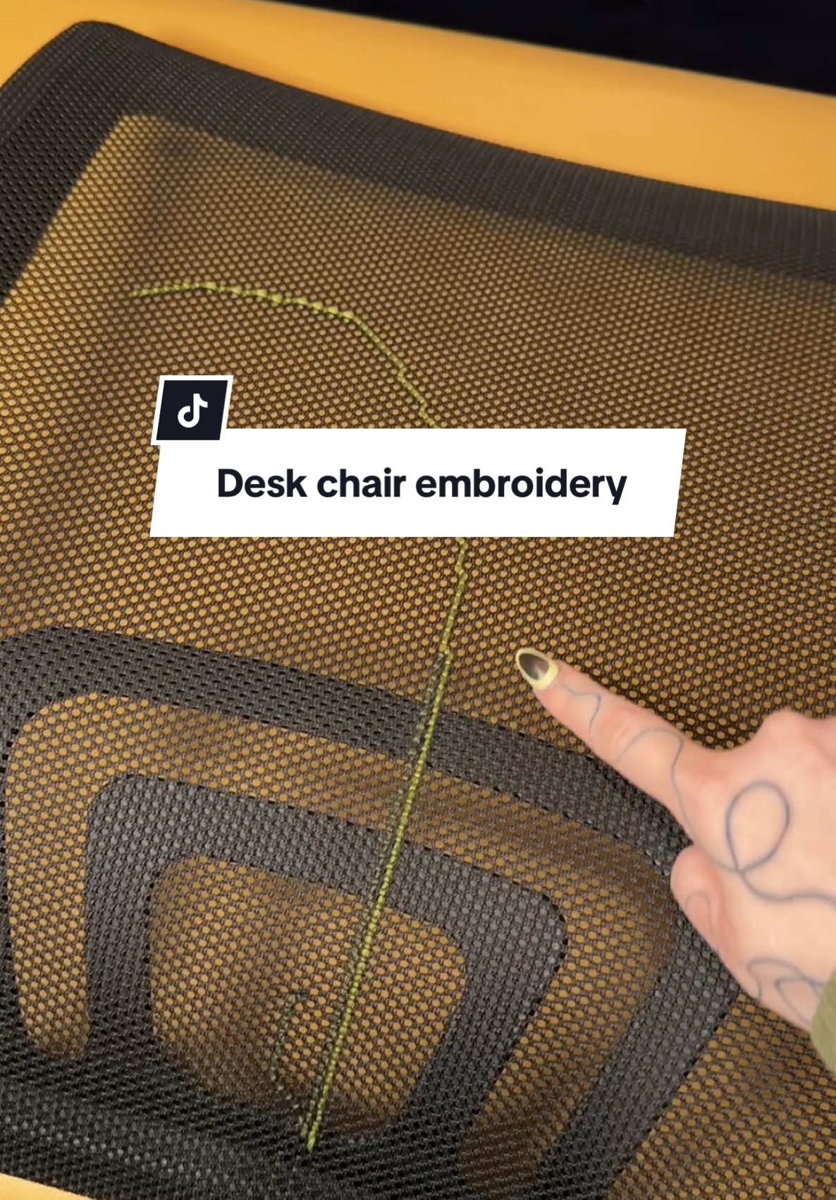 Embroidering my desk chair to make it prettier! #diyproject #workfromhome #upcycle #diyhomedecor #interiordesigner 