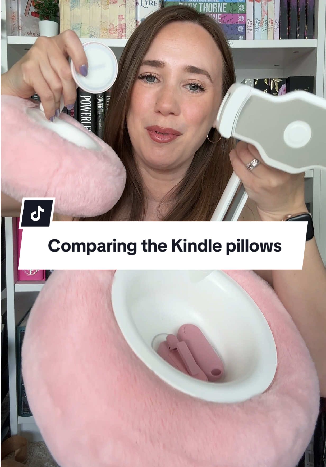 This Kindle pillow stand with snack bowl is one of my absolute non-negotiable Kindle accessories! And this sale is awesome so def time to up your lazy girl reading game #Viozon #KindleAccessories #KindleStand #KindlePillow #PhoneHolder #TabletHolder #ReadingAccessories #MustHaveKindleAccessories #readingsetup 