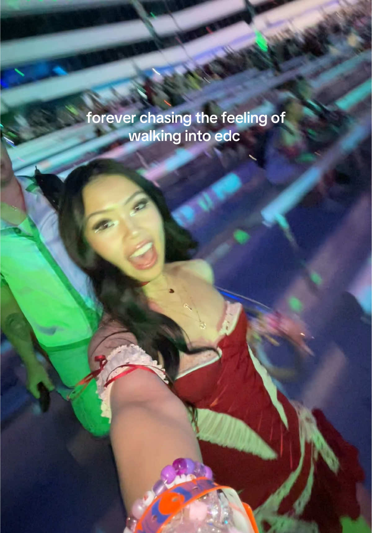 i need seratonin like this again #ravetok #ravegirl #edmtiktok #edc 