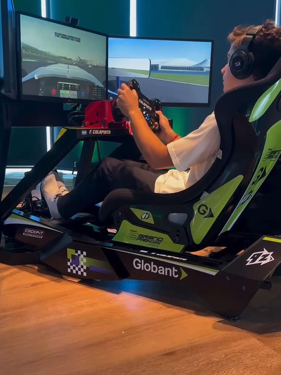 Videojuegos vs Realidad 🚘 Usá el codigo HUMOO en @Bonoxs_latam para 10% Off @9z Globant @Facundo Dudulec #esports #simracing #9z #colapinto #bonoxs