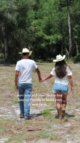 I can see my future and it’s BRIGHT 🥹 stay tuned for updates on getting our land ready! #farmlife #countryliving #homesteading #couplegoals #greenscreen #pinterest #pinterestboard #visionboard 