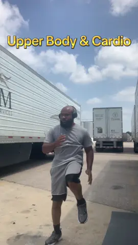 Working out on the road : Doing what I don’t want to do makes me better #trucking #trucker #trucks #Fitness #fyp #trending #trucktok #fasting 