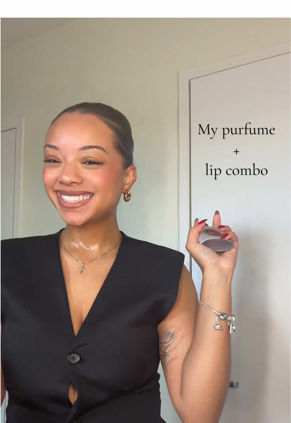 What's my scent of the day + lip combo 💓 #fyp #beauty #ysl #nyxcosmetics 