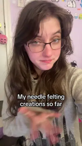 I just started needle felting #needlefelting #crafts #felting #creations #beginner #needlefelt 