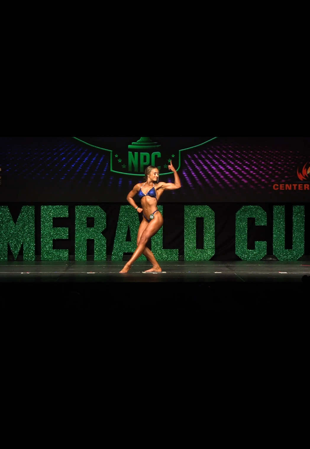 First show ✅ @Mr. Green thanks for the help w the posing routine #bodybuilding #womensphysique #womensphysiquecompetitor #gym #fy #fyp 