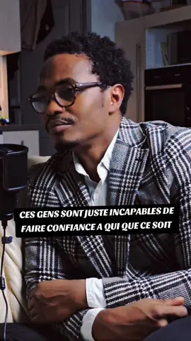 Souvent si  les gens se méfient, ce n'est pas le reflet d'un défaut de votre part, mais plutôt une caractéristique de leur propre nature sceptique. Dans de tels cas, leur mode par défaut est de tout remettre en question, et ce n'est pas personnel. #motivation 