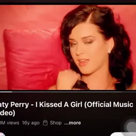 First edit please like! |NO COPYRIGHT INTENDED #ikissedagirl#barcelona #raphinhabarcelona #laliga #footballtiktok #katyperry#raphinha #brazil