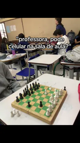 Meu pai me bate.                #fyp #escola #muriloso #fyyyyyyyyyyyyyyyy #yuri22 