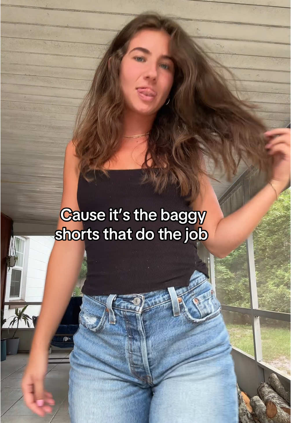 The crowd pleaser I guess #fyp #girls #jeans #viral 
