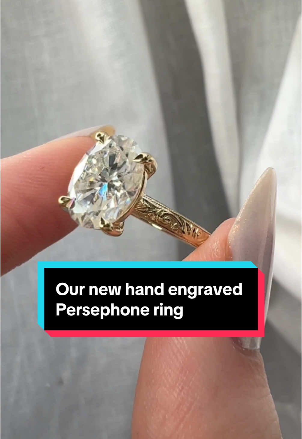 Persephone is coming soon!! 🤩 #jewelrydesigner #engagementring #labgrowndiamond #engagementringinspo #moissanite #handengraving 