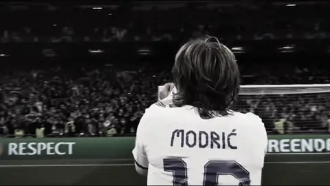 it was just a goodbye… but they will remember this man forever thank you luka modric.🤍 #lukamodric #realmadrid #viralvideo #fyp 