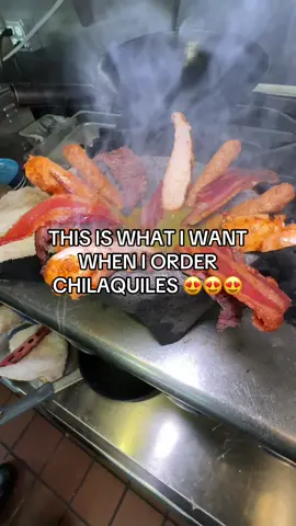 HAVE YOU TRIED OUR PAPA CLANDESTINA WITH A JUICY RIB EYE STEAK?!? 🤤🤤🤤 • 📍353 E FOOTHILL BLVD, AZUSA CA ⏰ TUE-FRI 9am-9pm ⏰ SAT 8am-9pm ⏰ SUN 8am-8pm MONDAY CLOSED   . #azusa #route66 #chilaquiles #clandestinogastrobar #azusacanyoN 