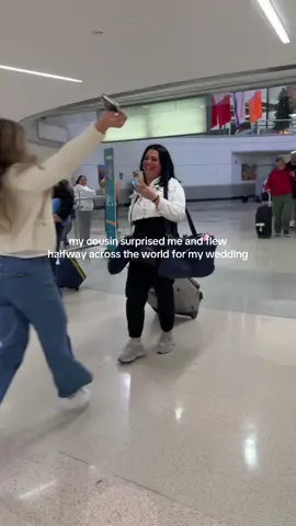 after months of her telling me she wasn’t going to make it from Greece🥹 SHE’S HEREEEEE! so freaking grateful!!!!  LET’S HAVE A DAMN WEDDING!  #letsgetmarried #greekwedding #weddingweekend #surprisevisit #surprise #airportsurprise 