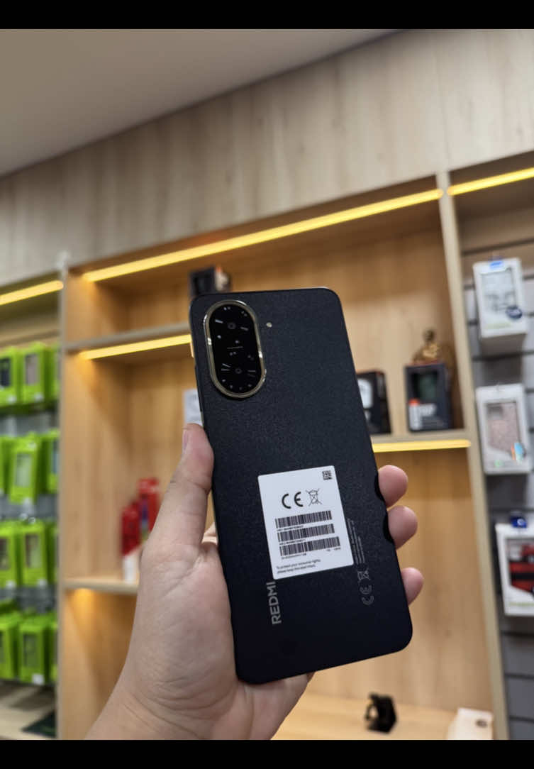 Desempenho que surpreende, estilo que impressiona. O novo Redmi A5 chegou para transformar sua experiência com tecnologia! 😮‍💨✨ #iclub  #iclubstore  #iclubstorebelem  #iclubbelem  #iclubelem  #redmia5  #xiaomi  #belemdopará  #belem 