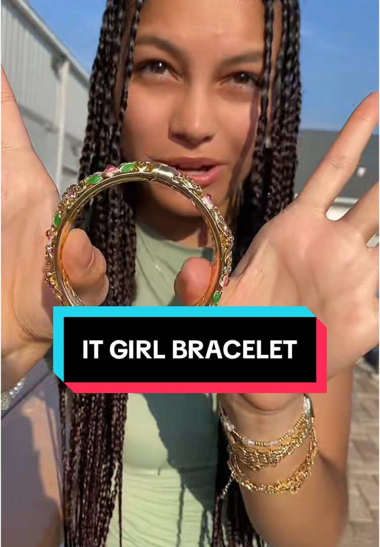 its so cute i neeedd #Summer #jewelry #aesthetic #girlsgirl 