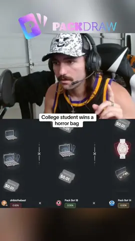 College student wins a horror bag #kickstreaming 