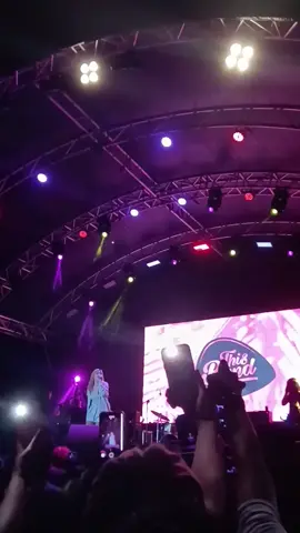 Wag kang marupok bruh!😌  “Hindi na babalik” by @This Band  #thisband #freeconcert #gingoogcity #viral #fyp 
