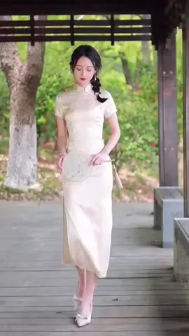 Lịch lãm và duyên dáng #mesuonxam #thichsuonxam #suonxam #suonxamcachtan #suonxamtrunghoa #suonxamcaocap #damsuonxam #suonxamthuonghai #damsuonxamcachtan 