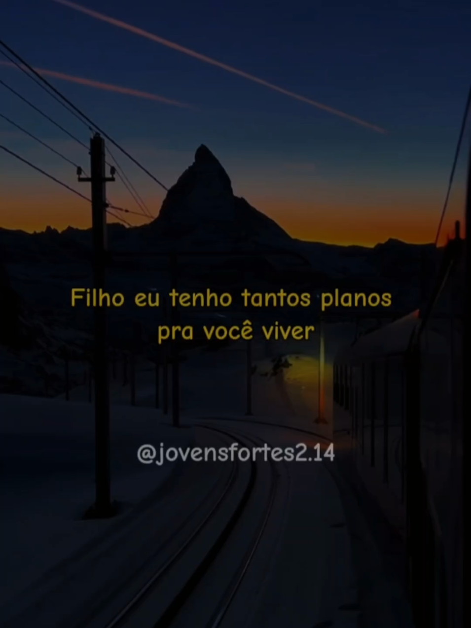 Filho eu tenho tantos planos pra você viver !! #Deus #adoracaoelouvor #musicagospel #Gospel #louvor 