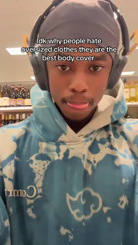 my oversized hoodie is the best  #clothes #fashion #oversizedhoodie #dealsforyoudays 