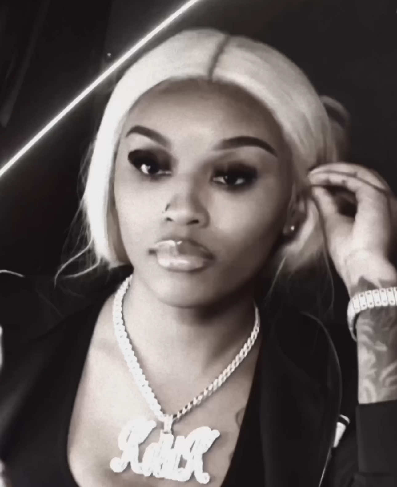 KOLD KILLAAAA . [ cc mines ac veilonhim ] #castiqel #edit #trending #trendingedit #viraledit #aestheticedit #baddiesafrica #koldkilla #zeusnetwork #baddies #baddiesedit #koldkillaedit #baddiesgonewild #natalienunn #badgirlsclub #bgcdramaeffect #stunnagirl #foryou #foru #4upage #viral #blowthisup #fypシ゚viral #fypage #blowup #moots? #moots #videostar #vspedit #aeedit #blackgirl #xybca #zybca tagsss : @richie @ALIJAH @✢ @★moon★ @tracy @︎︎ @wokkvspp @#zoee ꨄ @. 𝒫𝓁𝓊𝓉𝑜’𝓈 𝒲𝓇𝓁𝒹 . @⋆ ⋆ ⋆ @☘︎︎ @❦𝖓𝖎𝖈𝖔❦ @🫧 @big shroom 🍄 #FLOPERA @blackwerio @Jeremy @luke @prodby.deshon @Scotlynsfxsx 