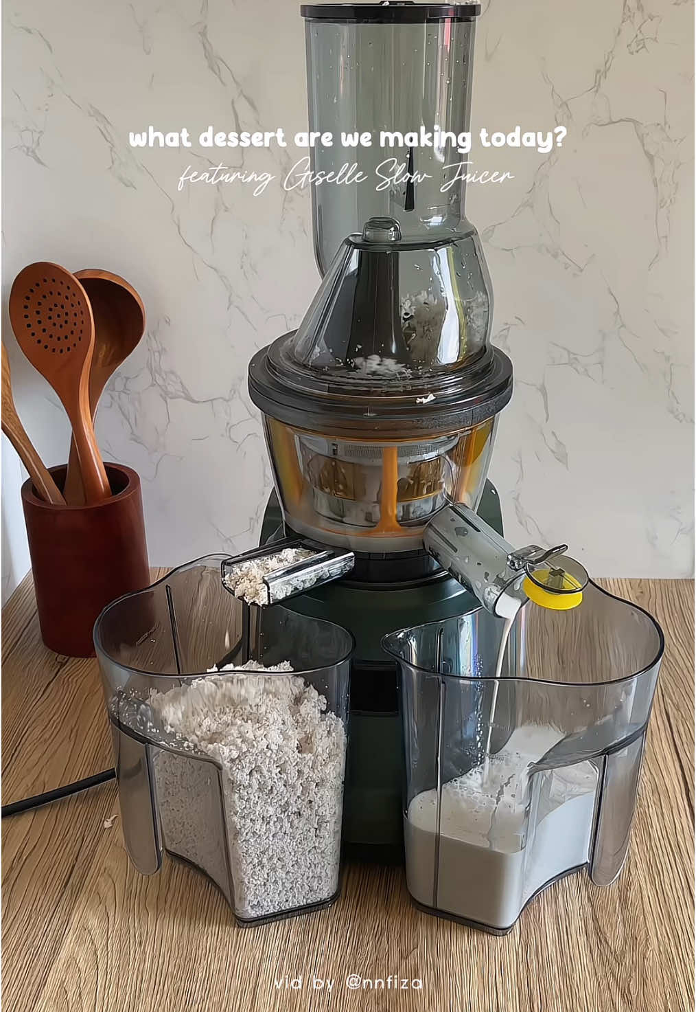 Replying to @Norhimah Abd Karim this is a sign for you to get this slow juicer too sebab bukan boleh buat juice je, nak dapatkan santan pure, buat smoothies & aiskrim pun boleh. Berbaloi ! #slowjuicer #giselle #giselleslowjuicer #smoothies #juice #juicebuah #juicemaker #blenderjus #dessert #homecafe 