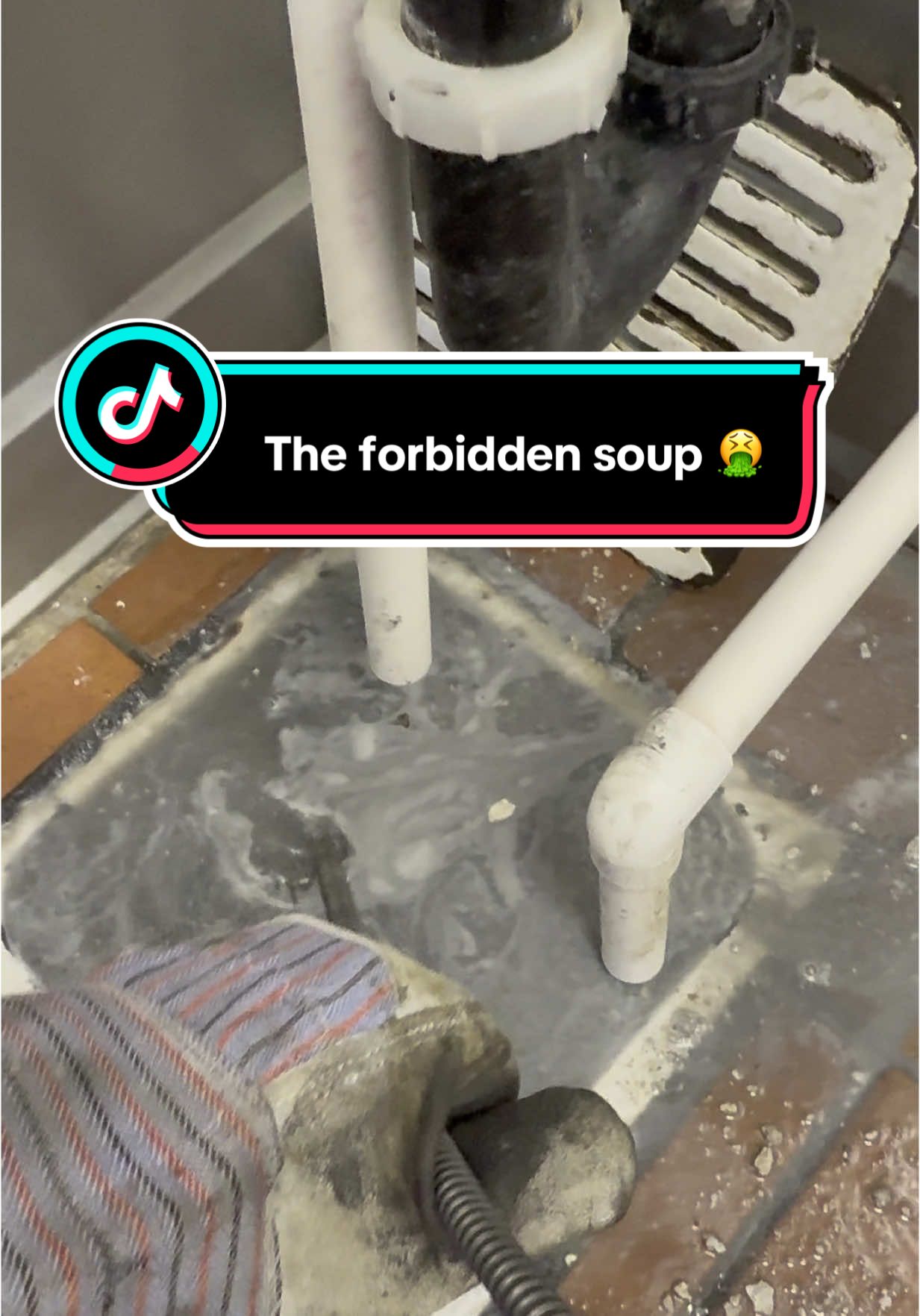 Walked into a restaurant and found the floor drain from hell — completely caked in grease 🤢 But hey, that’s what pros are for 💪 Watch me smash this nightmare like it’s just another day on the job. #GreaseTrapGoneWrong #PlumbingClinic #DrainCleaningPro #PlumberLife #SatisfyingCleanup #BeforeAndAfter #ASMR #FYP #GreaseBeGone #KitchenNightmares #foryou #plumber #plumbing #restaurant #reel #reels #trending #fypシ #fypシ゚viral #shorts 