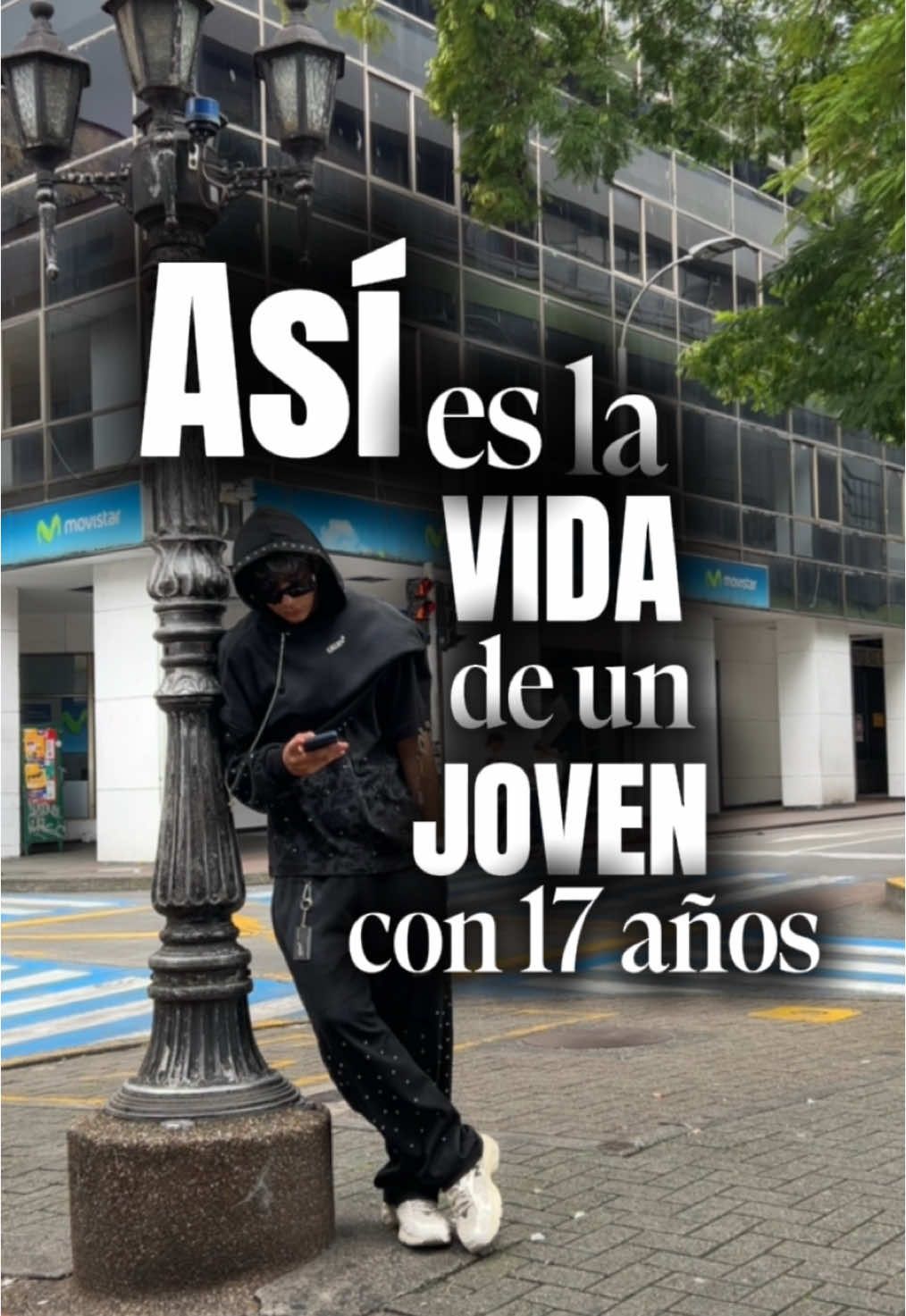 Así es tener 17 años y construir una marca de ropa desde cero. 1 años. 10 colecciones, miles de errores pero tambien miles de personas que han crecido en esto. Si vos también querés crear algo grande , esto te va a inspirar. Puro contenido de valor! 