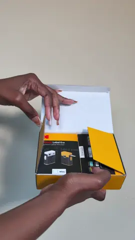 I was gifted Kodak Label Era Instant Label Printer to assist with relabeling and de-potting my makeup kit! Not only was it super easy, I was able to customize my own labels directly from my phone. Kodak has promotions for up to 40% off their products! Make it memorable with Kodak this May 📸 @kodakphotoprinter_usa #capturethemoment #shopkodak