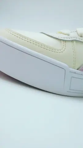 Cute, comfy, and ready to roll. Say hi to Skye! PUMA GRAND OPENING DEALS UP TO 50% this 26-28 May on our TikTok Live! #MYSuperGrandOpeningPuma #TikTokShopSuperGrandOpeningMY#puma #pumamy #women #tiktokmalaysia #sneakers #fyp #pop #modern #suede #collab #streetwear #skye #fyp