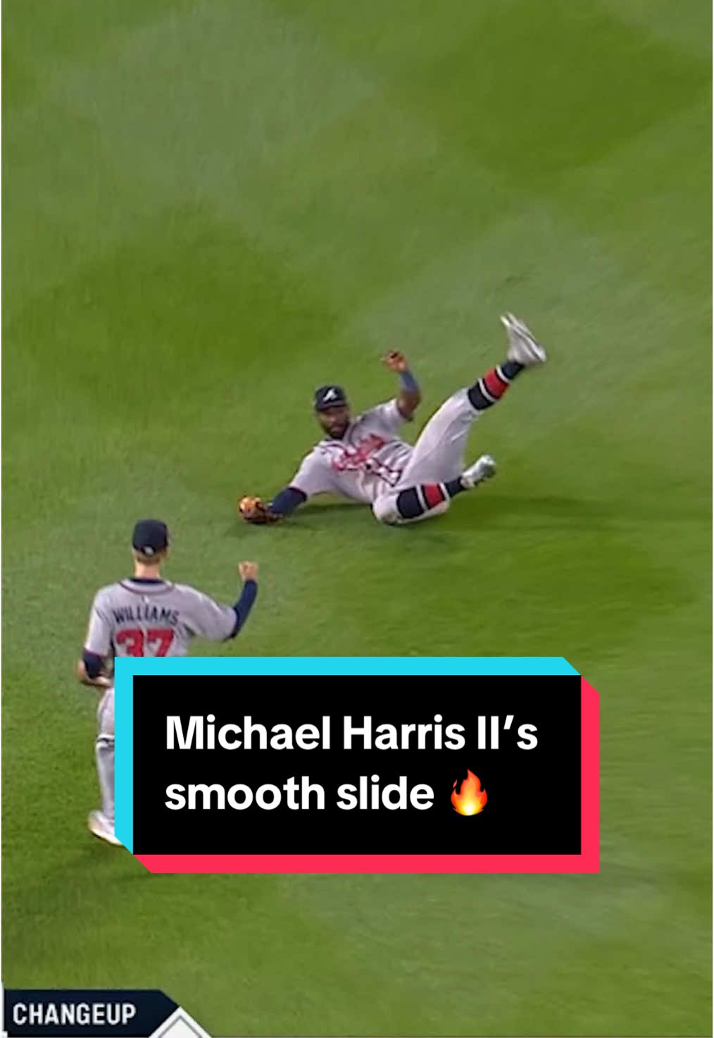 He’s smooth with it 😮‍💨 #MLB #Braves #Baseball 