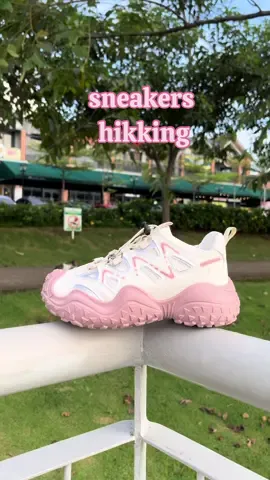 sini sini yang sering adventure tapi budget terbatas? ini aja.. #sepatugunung #hikking #adventure #sepatuadventure #outfitpinterest #sepatuviral #sepatuasnk #sepatusevenday#fyp #foru #page 